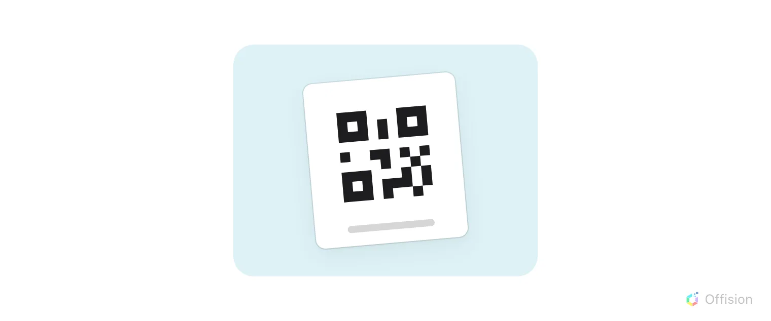 一張印著 QR Code 的白色貼紙，略微傾斜，像是貼在桌上。