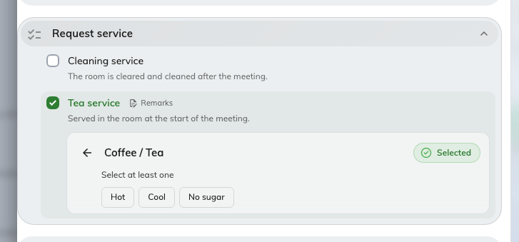 Coffee / Tea, opened: the selections arrive in front of the person ordering.